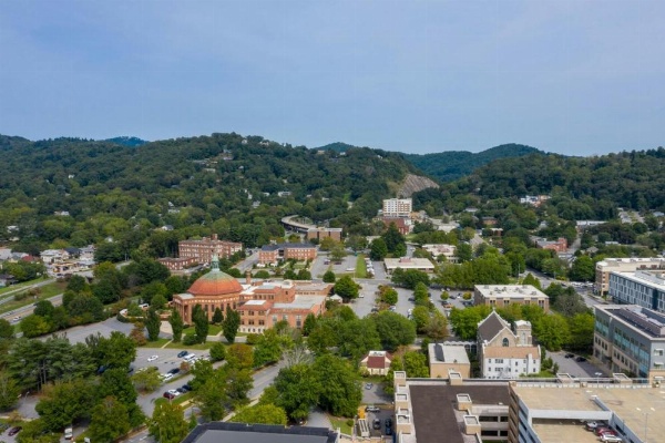 Renaissance Asheville Downtown Hotel image 10