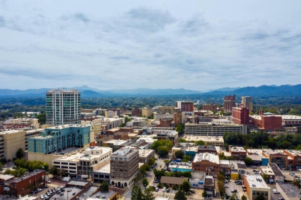 Renaissance Asheville Downtown Hotel image 21